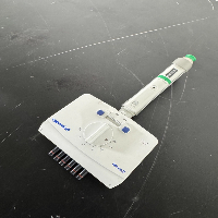 Eppendorf MoveIt Multichannel Pipette image 1